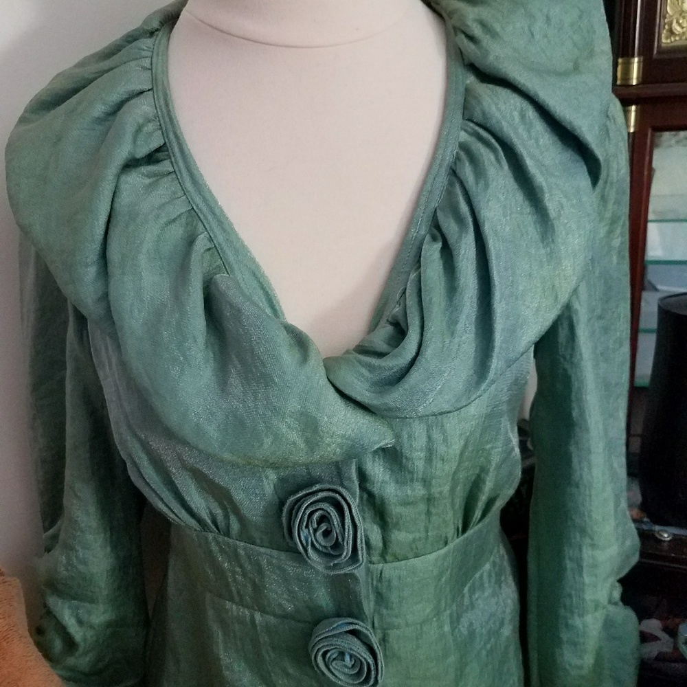 Samuel Dong gorgeous blouse